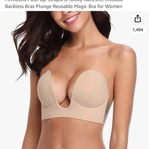 Adhesive strapless, backless, plunge bra